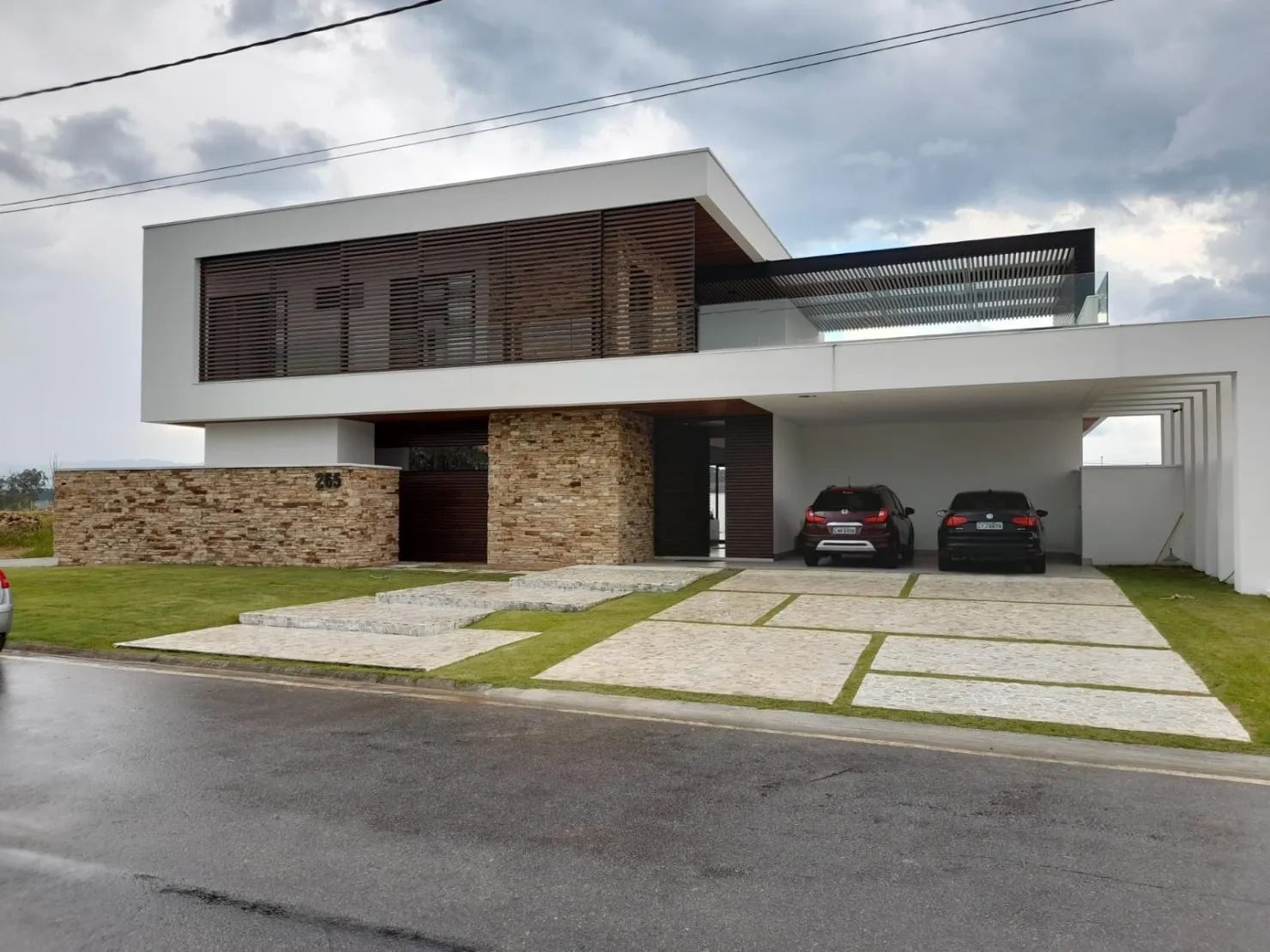 Foto do imóvel Casa à venda 4 Quartos, 4 Suites, 4 Vagas, 950M², Condominio Residencial Colonial Village II, Pindamonhangaba - SP | Colonial Village 2