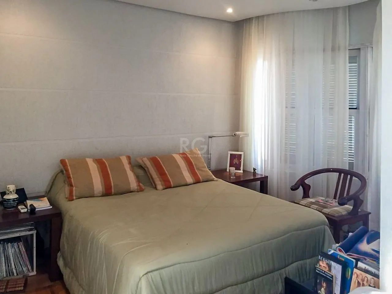 Imagem Casa para Venda - 280m², 3 dormitórios, sendo 1 suites, 2 vagas - Sétimo Céu