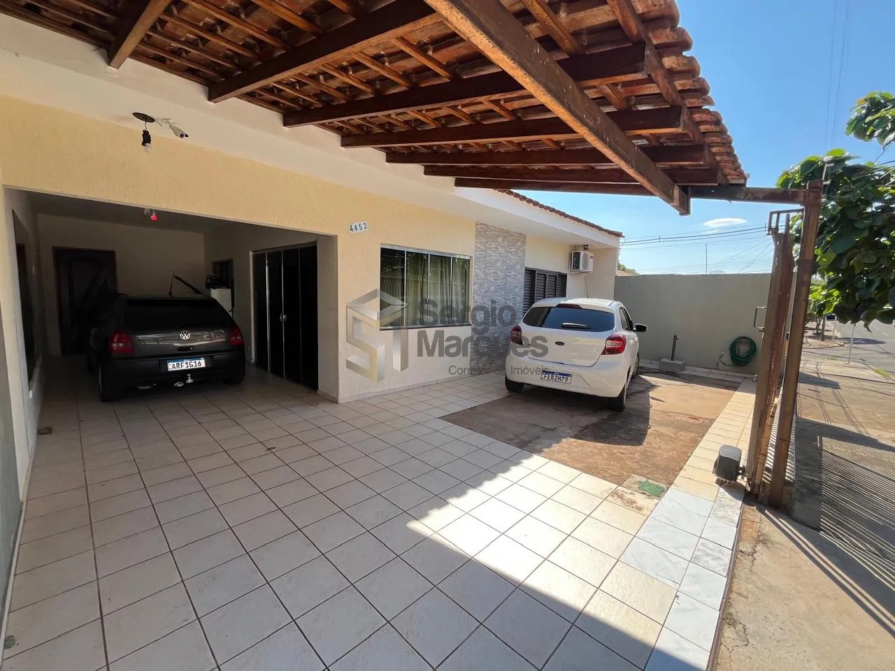 Imagem Casa 200m Umuarama-PR 417
