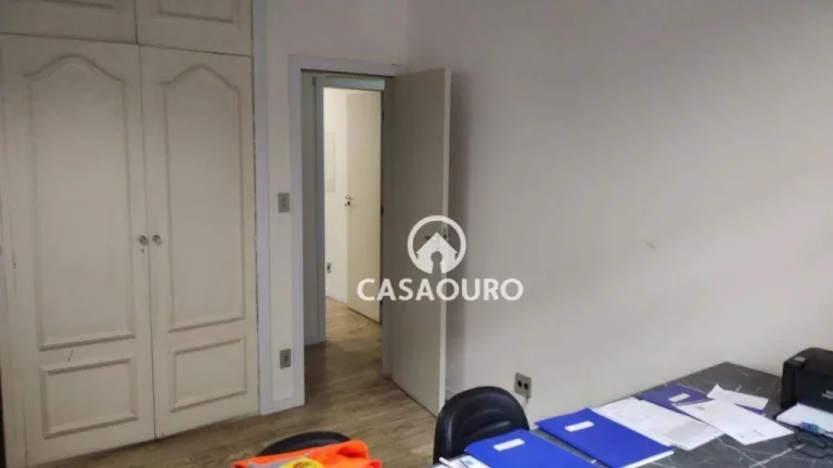 Imagem Casa com 6 dormitórios à venda, 250 m² por R$ 1.010.000,00 - São Lucas - Belo Horizonte/MG
