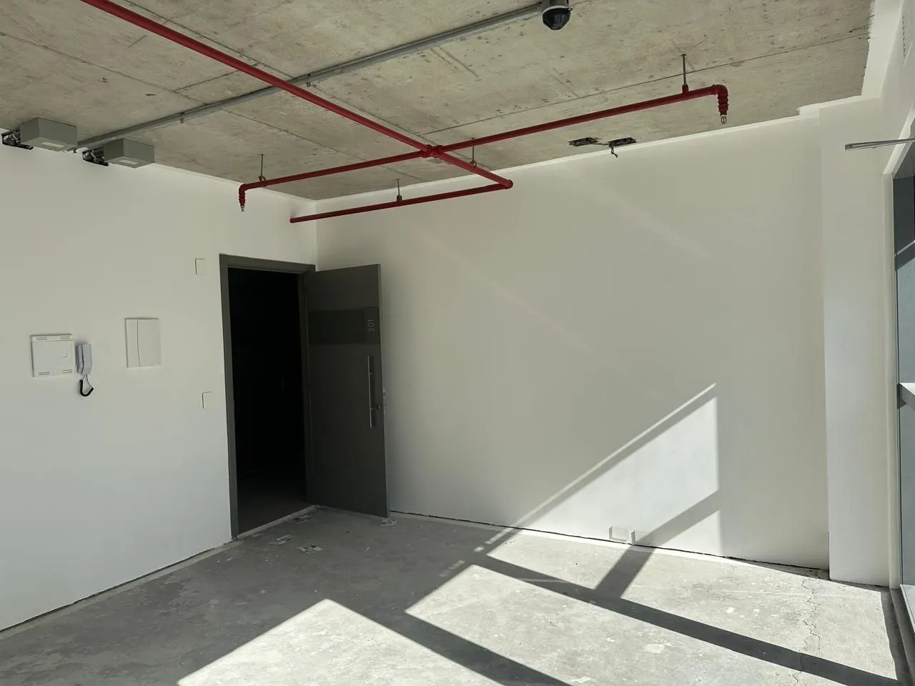 Imagem Sala Comercial em São Sebastião
