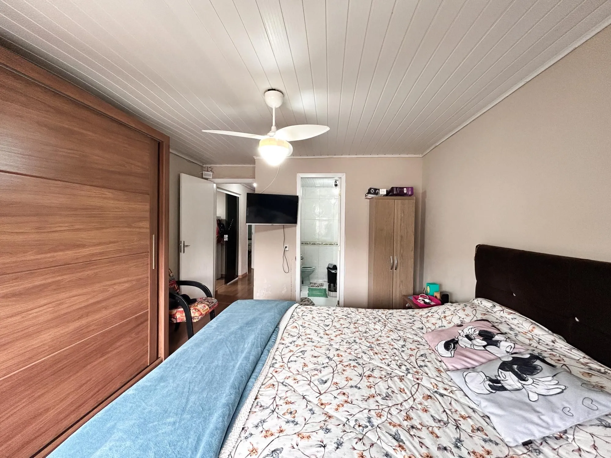 Imagem CASA TÉRREA - 4 DORMITÓRIOS - BAIRRO HARMONIA - CANOAS / RS