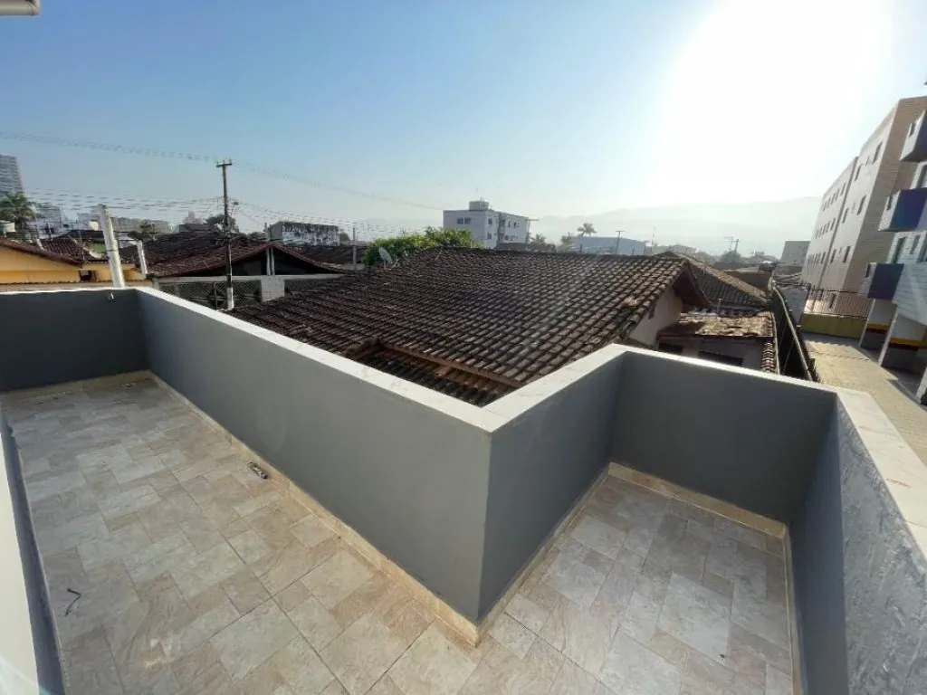 Imagem CASA COM 100,00 m² - MARACANÃ - PRAIA GRANDE SP