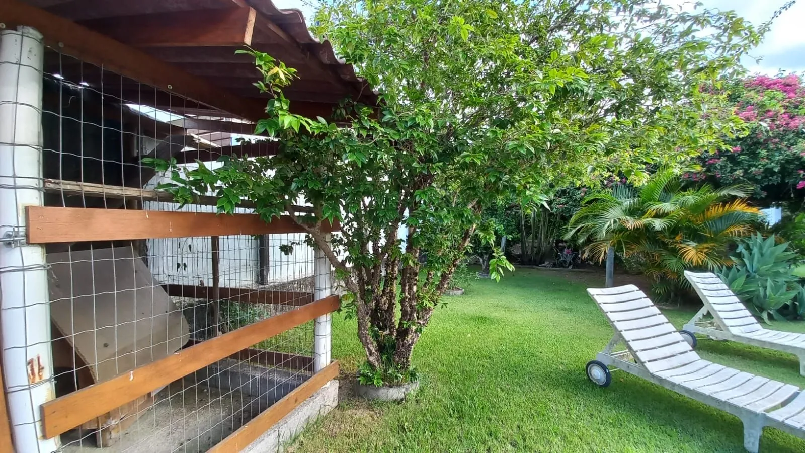 Imagem Chácara para aluguel com 4 quartos 1 suíte, 220,7m² em Aririú da Formiga Palhoça