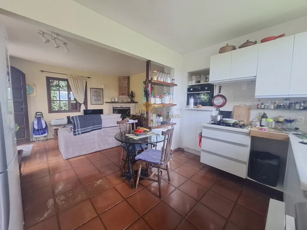 Imagem Casa para Venda em Teresópolis / RJ no bairro Albuquerque