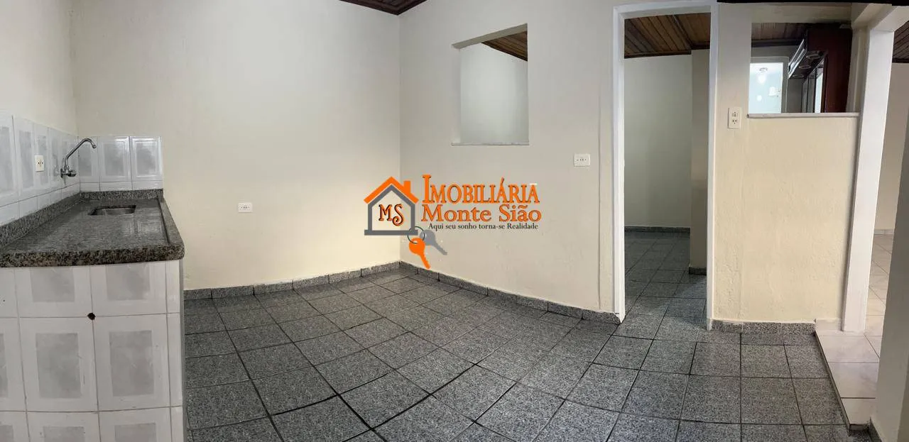 Imagem Sobrado com 4 dormitórios à venda, 238 m² por R$ 640.000,00 - Vila Galvão - Guarulhos/SP