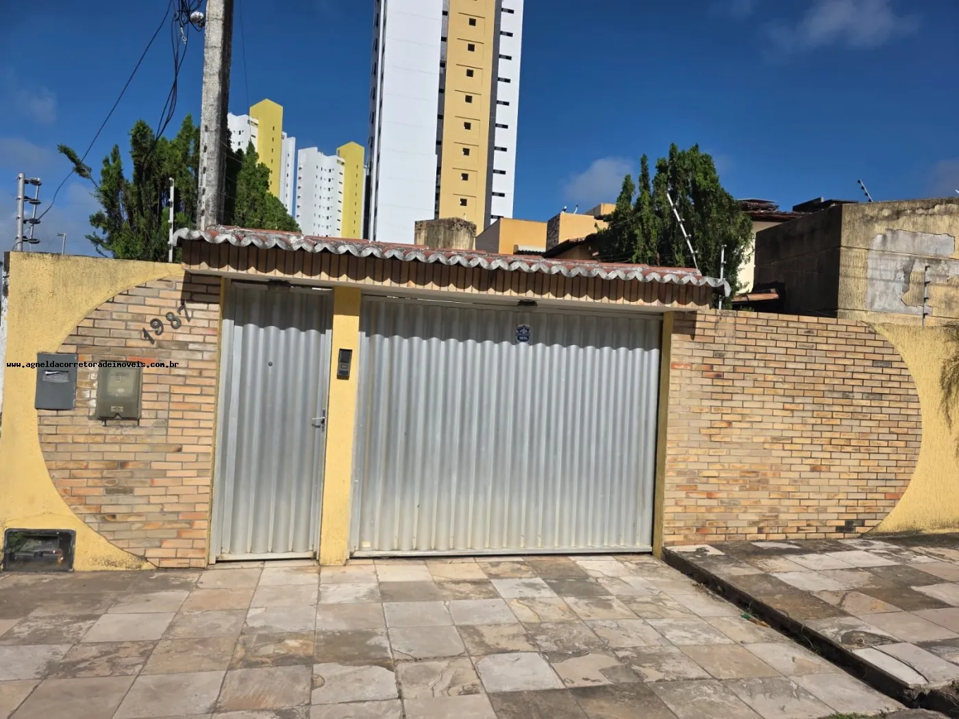 Imagem Casa para Venda em Natal, Capim Macio, 3 dormitórios, 3 suítes, 4 banheiros, 4 vagas