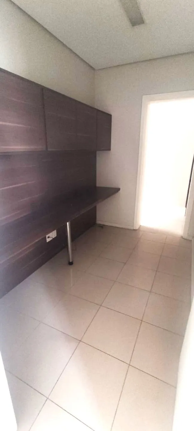 Imagem Sala comercial à venda em Porto Alegre, Rio Branco, 40.5m2