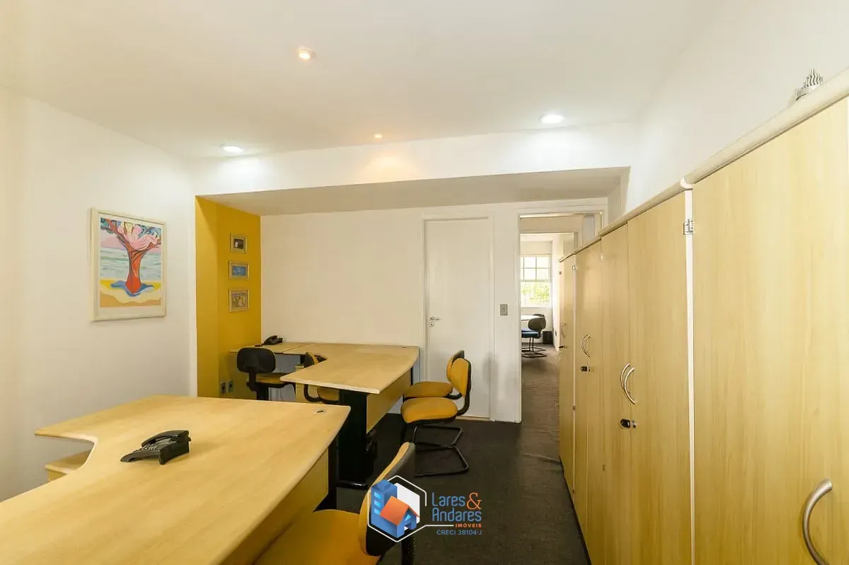 Imagem Casa comercial para venda em Saúde, 383m²