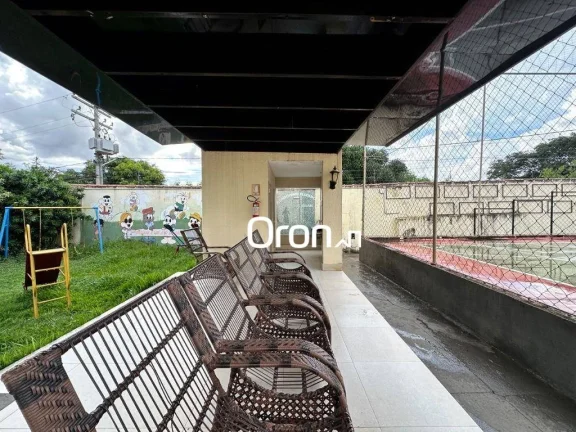Imagem Sobrado com 2 dormitórios à venda, 64 m² por R$ 315.000,00 - Cidade Satélite São Luiz - Aparecida de Goiânia/GO
