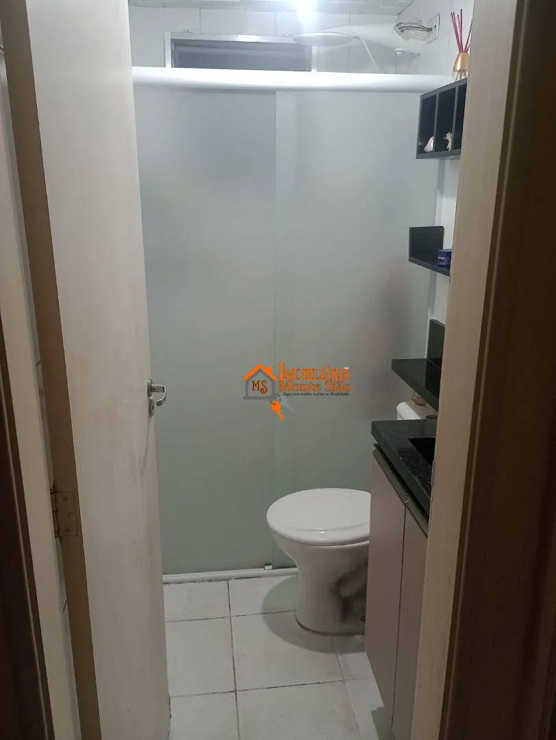 Imagem Apartamento com 2 dormitórios à venda, 47 m² por R$ 260.000,00 - Água Chata - Guarulhos/SP