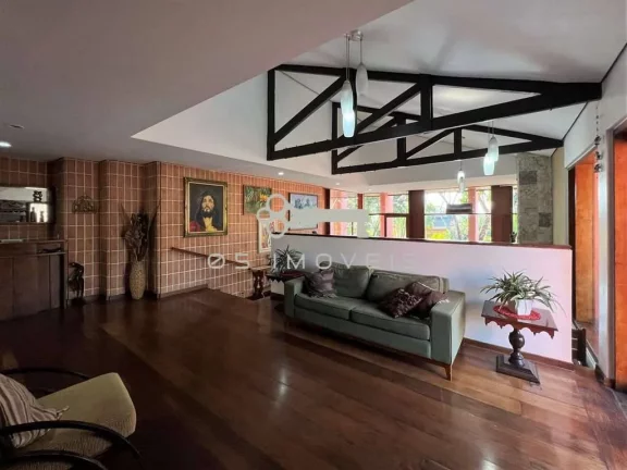 Imagem Fazendinha - 4d/2sts Linda, TÉRREA e contemporânea, piscina, muito espaço!