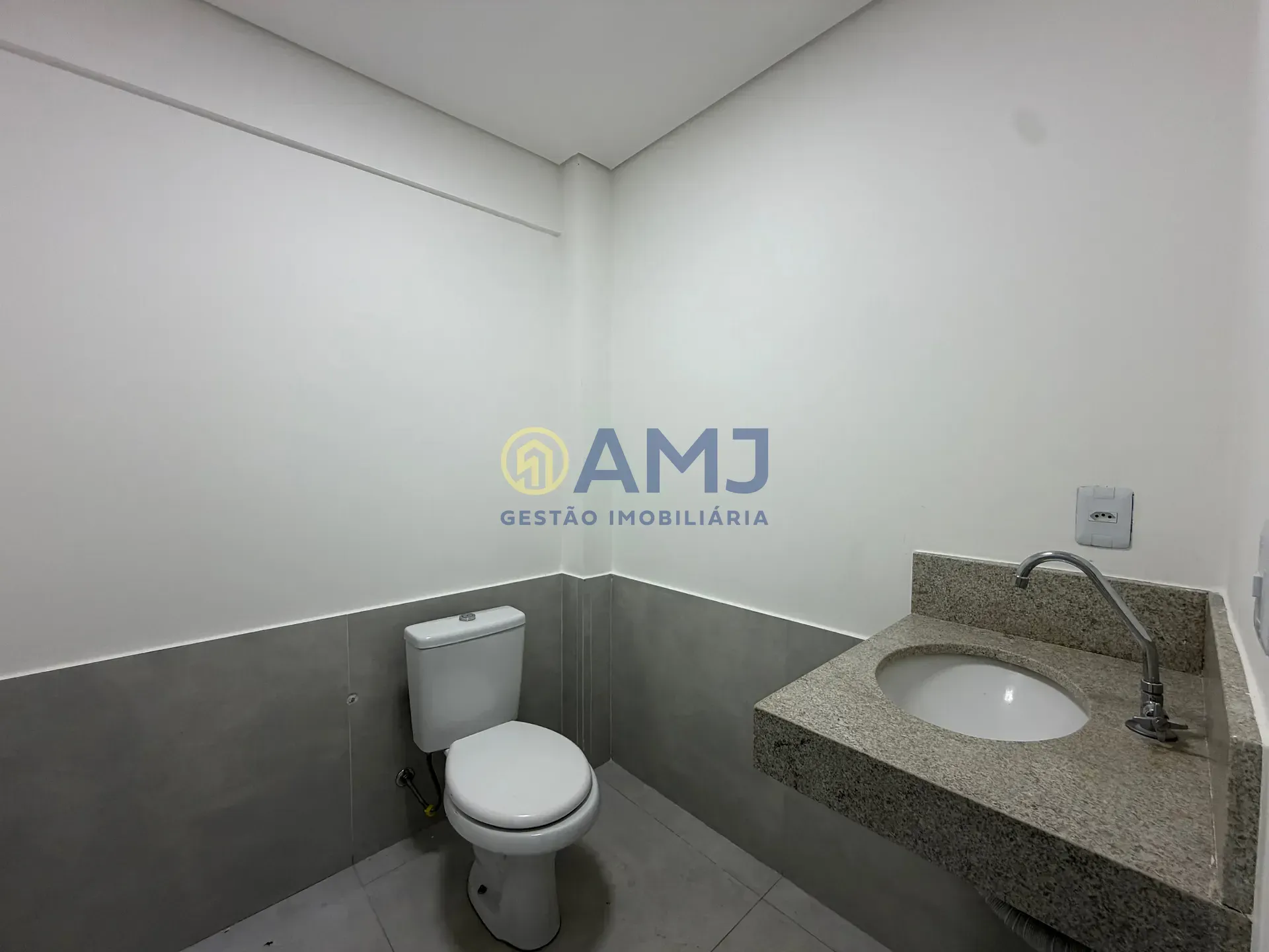 Imagem Sala Comercial para Locação - Galeria CICON | Jardim Atlântico