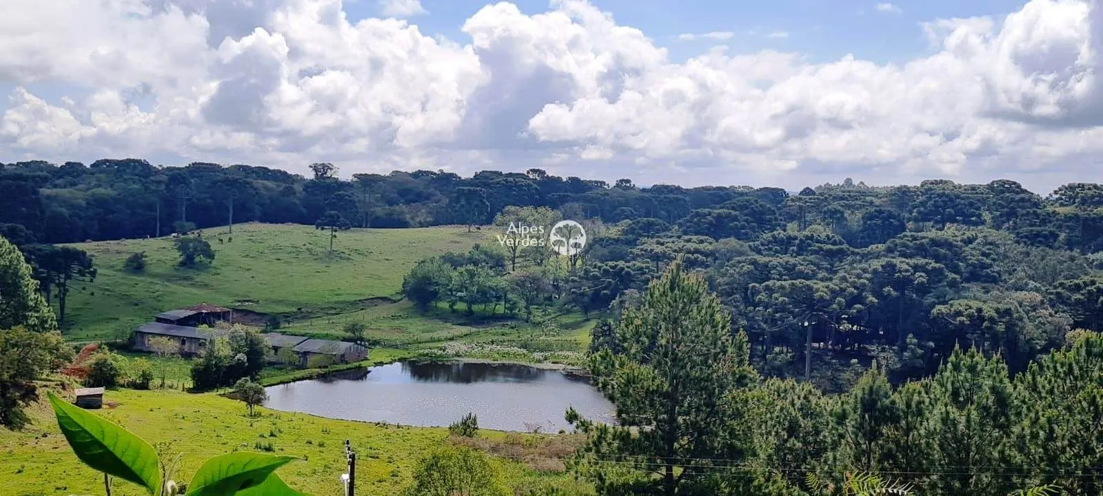 Foto do imóvel Terreno a venda por R$ 450.000 - Mato Queimado - Gramado/RS