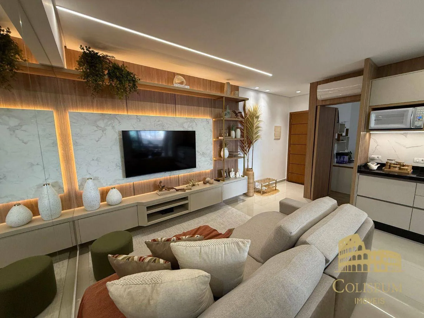 Imagem Apartamento com 2 dormitórios à venda, 279 m² por R$ 1.350.000,00 - Canto do Forte - Praia Grande/SP
