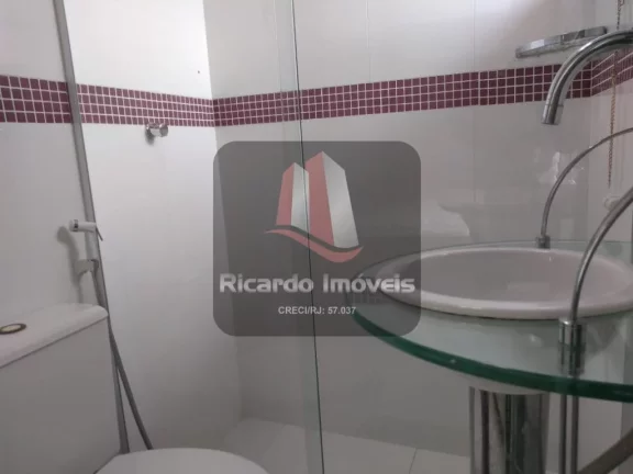 Imagem Triplex Alto Padrão Vista Mar