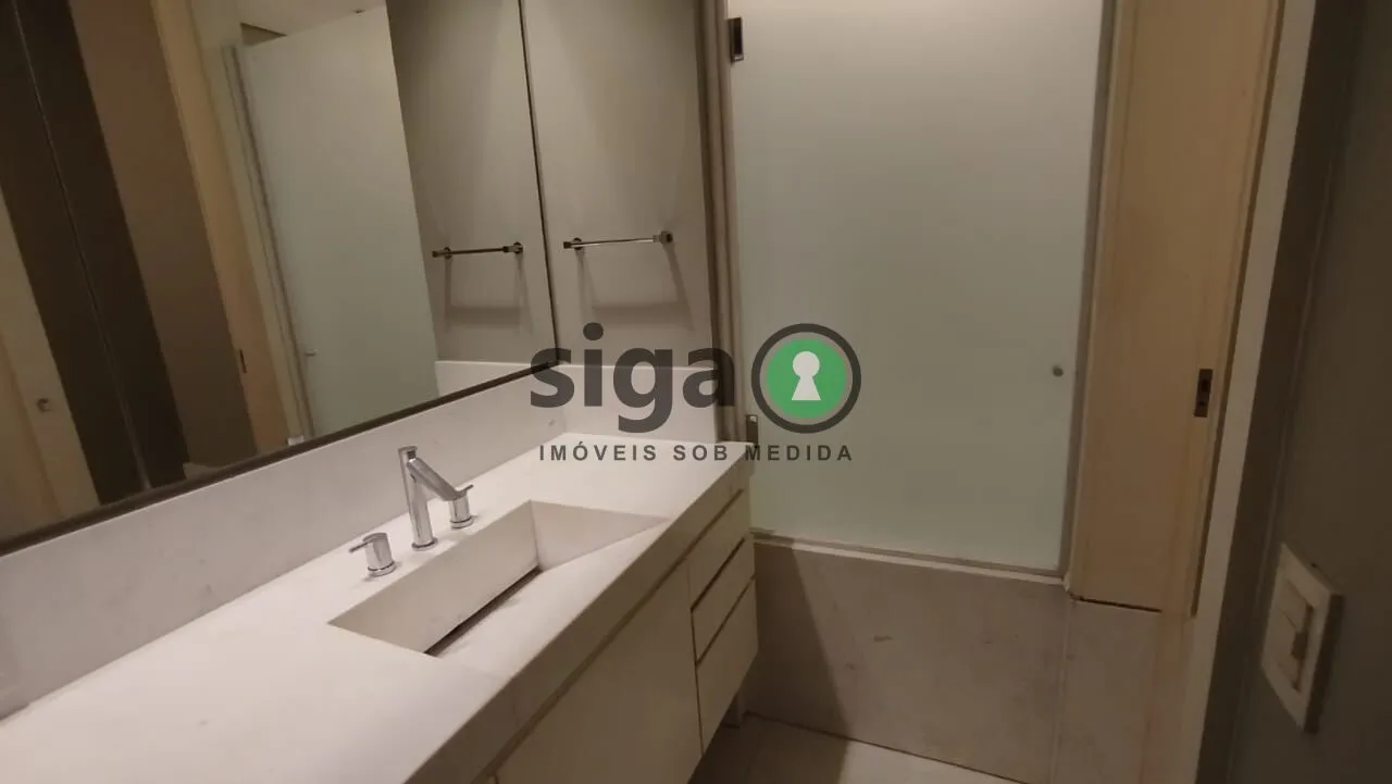 Imagem Apartamento com 5 quartos de Alto Padrão - semi?mobiliada - 8 vagas - Itaim Bibi - São Paulo/SP