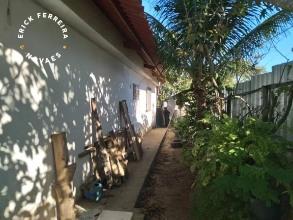 Imagem Chácara em Guarapari com casa linear pomar garagem com 1.300 m2 de terreno e área construída de 117m2.