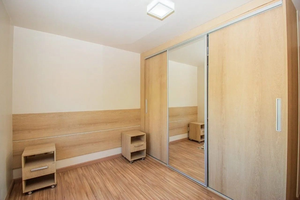 Imagem Apartamento com 70m², 2 dormitórios, 1 suíte, 1 vaga no bairro Higienópolis em Porto Alegre