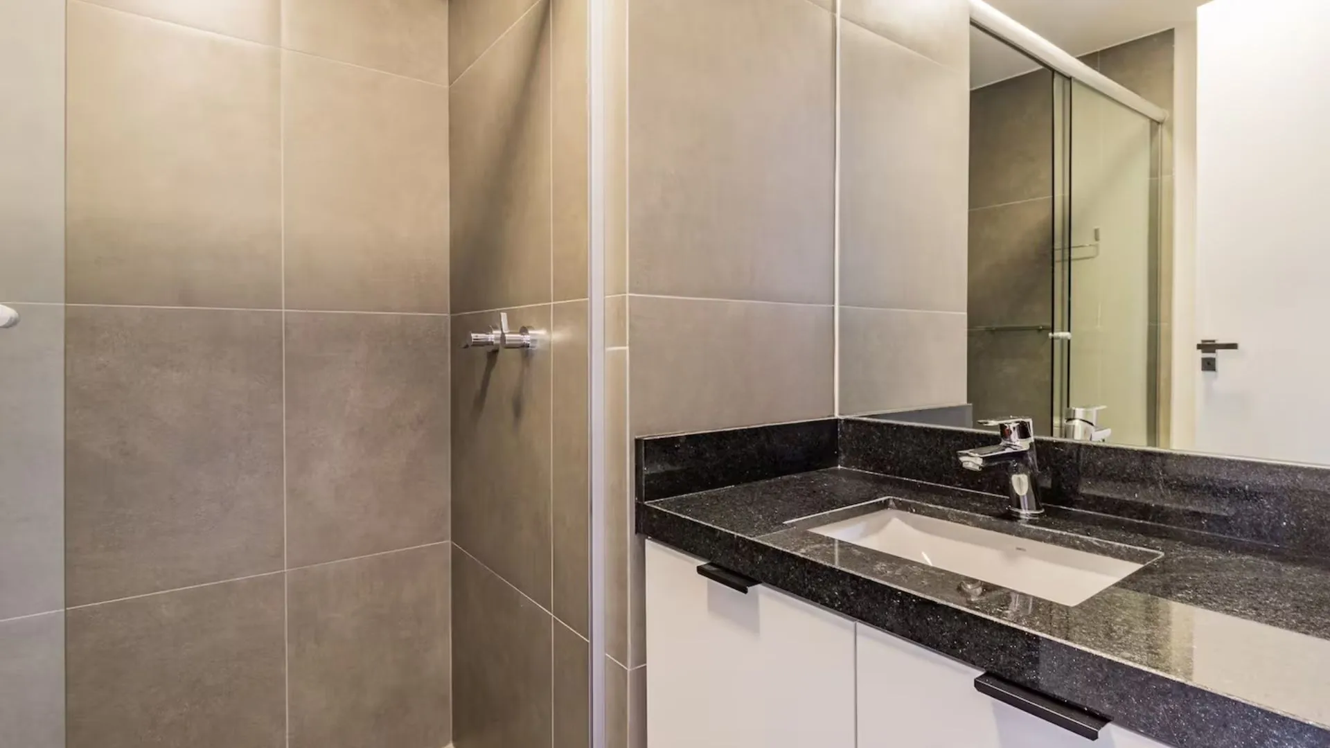 Imagem Studio completamente mobiliado e equipado, para comprar, localizado no GO Rio Branco