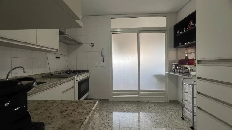 Imagem Espetacular Cobertura Penthouse Decorada à Venda na Riviera - Módulo 7