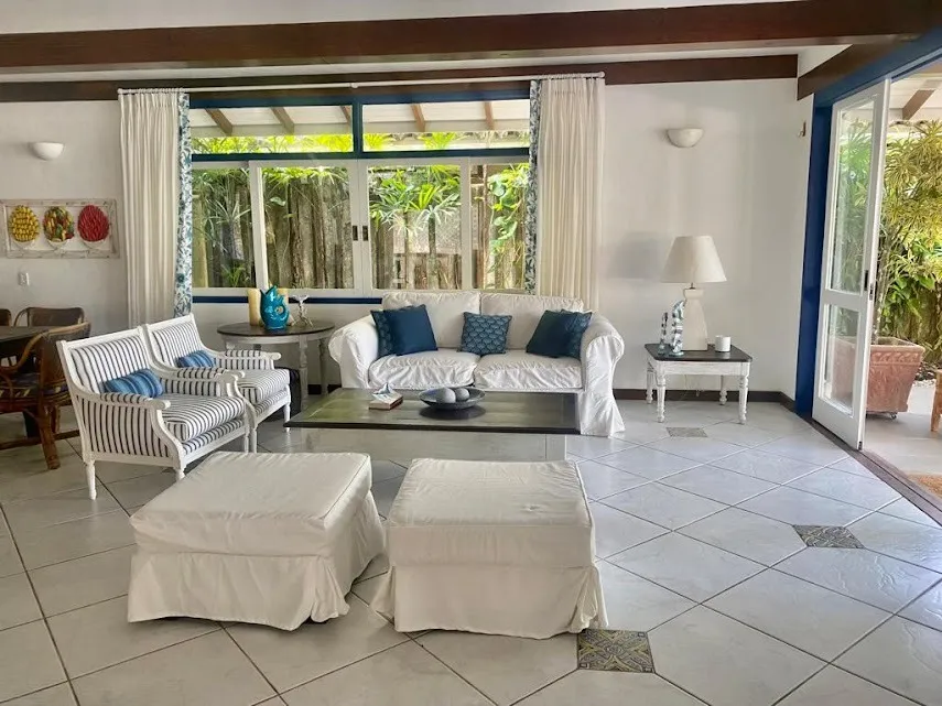 Imagem Belíssima Casa de 900m², Localizada no residencial Pé na Areia no Litoral! Cibratel II, Itanhaém - SP.