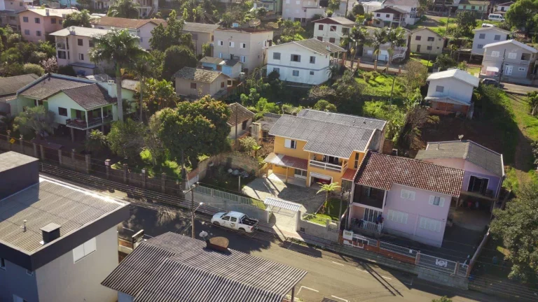 Imagem Casa para Venda em Concórdia, Santa Cruz, 4 dormitórios, 3 banheiros, 2 vagas