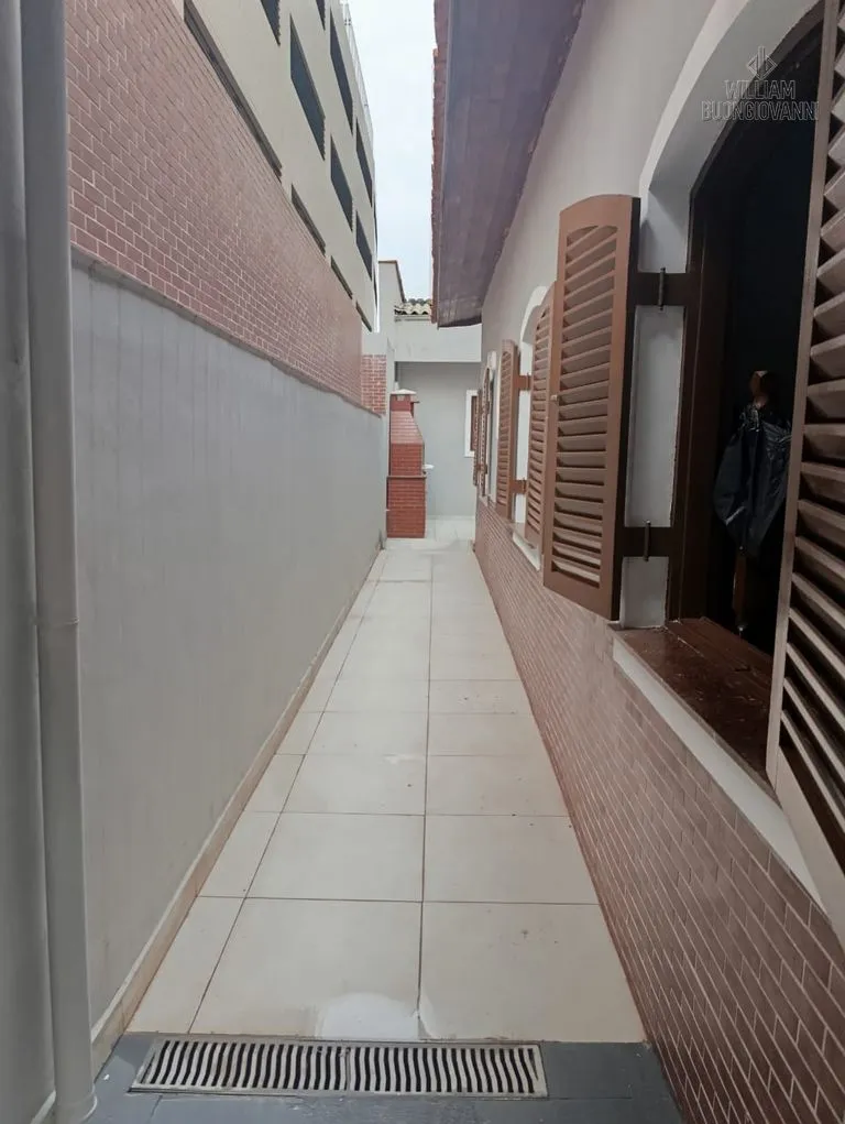 Imagem Casa Individual 3 quartos - Bairro Guilhermina - Praia Grande