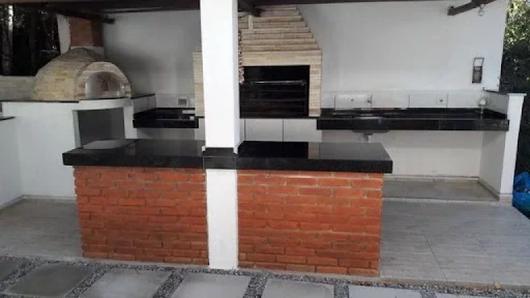 Imagem Chácara com 4 dormitórios, 2500 m² - venda por R$ 1.200.000,00 ou aluguel por R$ 6.756,00 - Chácaras Fernão Dias - Atibaia/SP