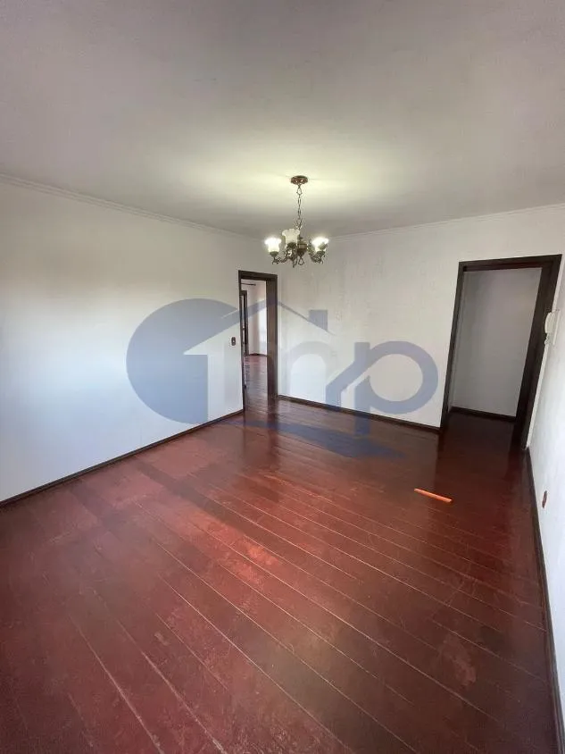 Imagem Apartamento á venda com 3 dormitórios no centro de Torres/RS