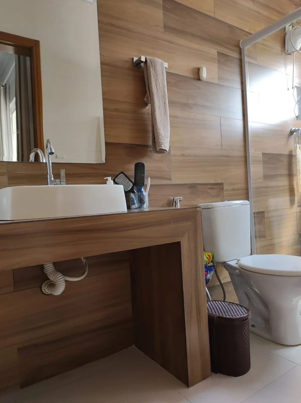 Imagem Casa Sobrado com 2 Suítes Localizada em Sorocaba.