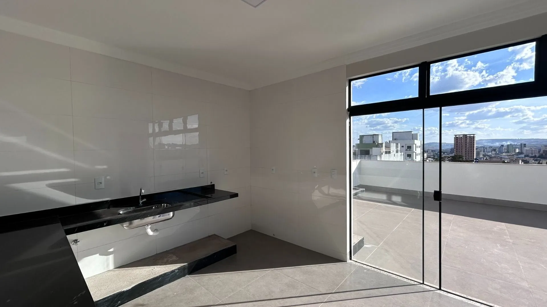 Imagem Cobertura à venda, 149 m² por R$ 600.000,00 - Cidade Jardim - Patos de Minas/MG