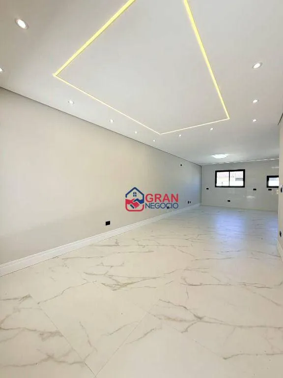 Imagem Triplex de Alto Padrão à Venda - Bairro São Pedro / SJP