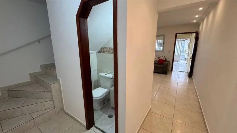 Imagem CASA COM 106.58 m² - FORTE - PRAIA GRANDE SP