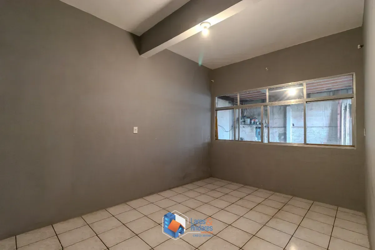 Foto do imóvel Sobrado para venda em Jardim Miriam com 3 quartos, 121m² em Rua Vale da Macieira