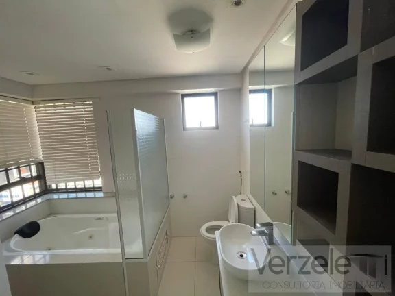 Imagem Apartamento 3 dormitórios para Locação em Balneário Camboriú / SC no bairro Centro