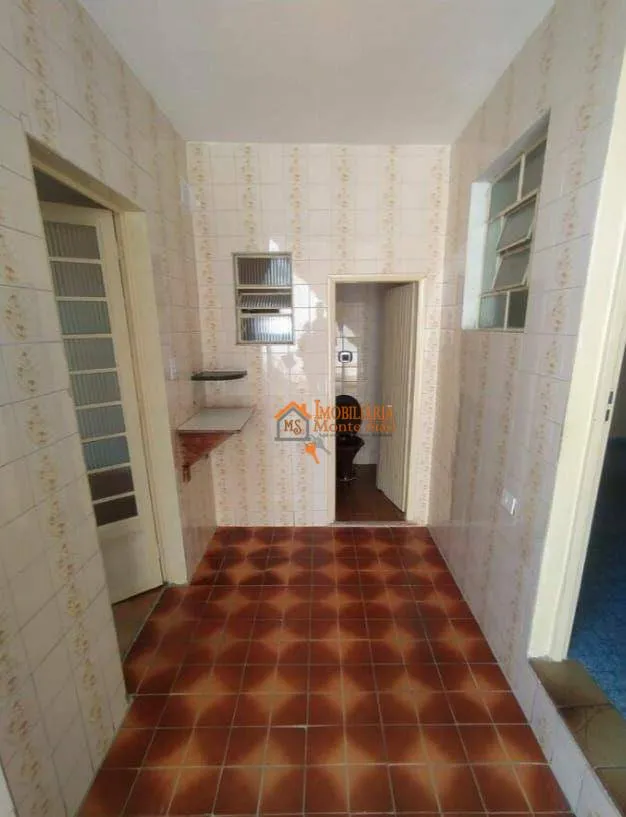 Imagem Sobrado com 5 dormitórios à venda, 250 m² por R$ 600.000,00 - Jardim Testae - Guarulhos/SP