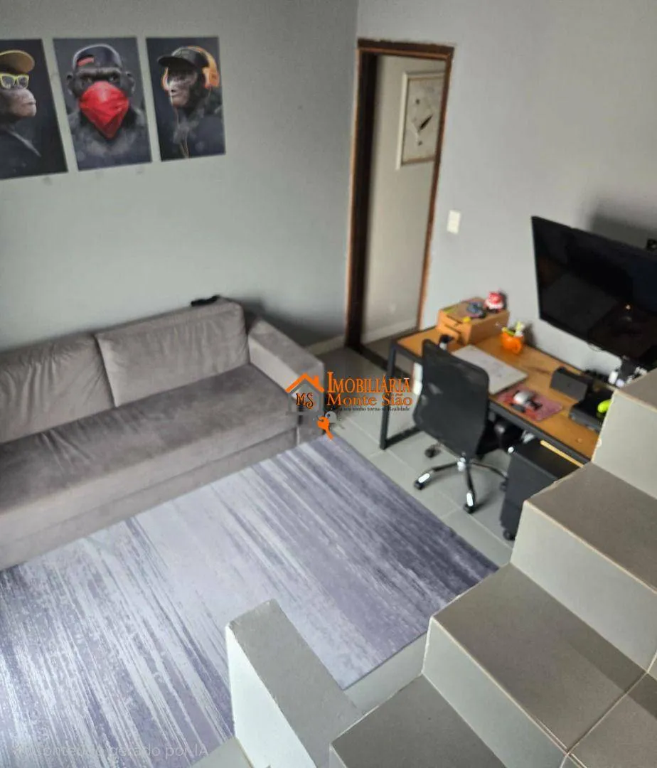 Imagem Sobrado com 3 dormitórios à venda, 200 m² por R$ 670.000,00 - Parque Continental I - Guarulhos/SP