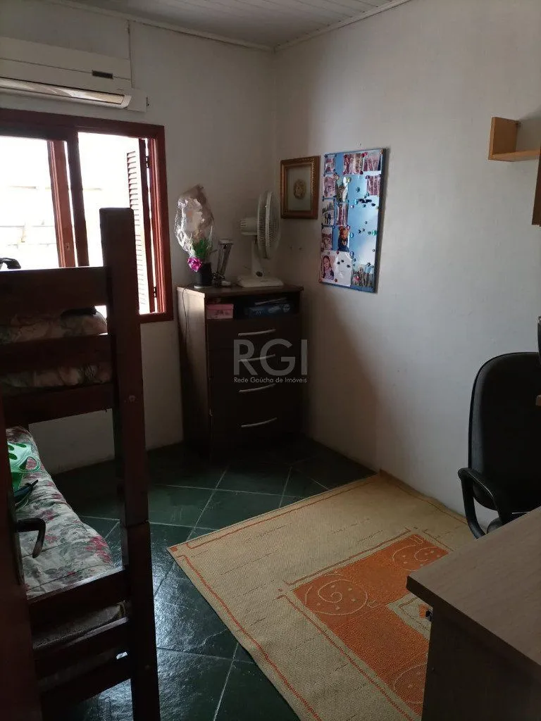 Imagem Casa para Venda - 200m², 4 dormitórios, 2 vagas - Vila Ipiranga