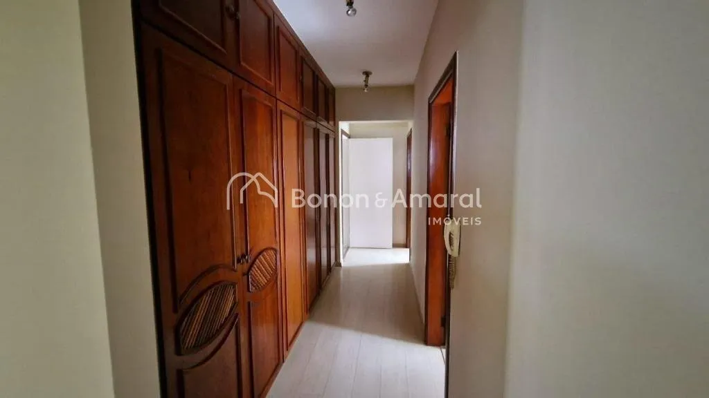Imagem Apartamento à venda no Edifício Sevilha Plaza no Cambuí em Campinas