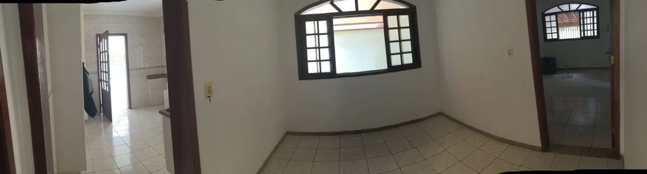 Imagem Casa à venda 3 Quartos, 1 Suite, 3 Vagas, 219M², Santana, Pindamonhangaba - SP