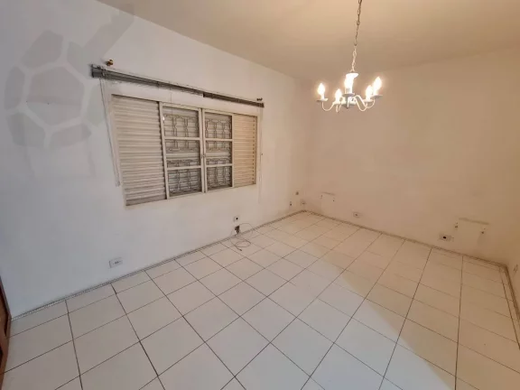 Imagem CASA AMPLA COM DUAS FRENTES * CHACARA SANTO ANTONIO * ZONA MISTA