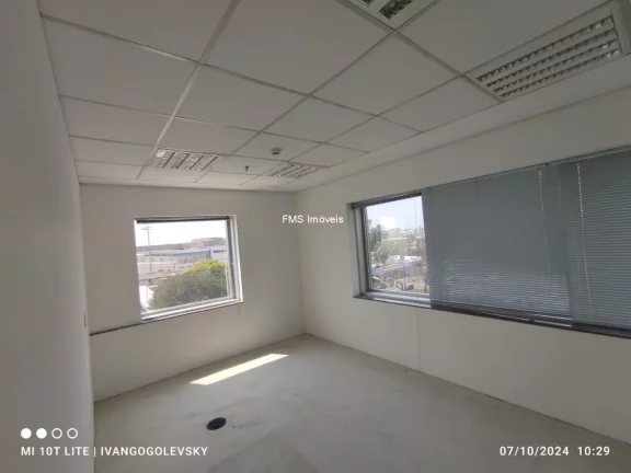 Imagem Andar Comercial para Locação em São Paulo-SP, Vila Congonhas: 12 Vagas de Garagem e 482,22m² de Área
