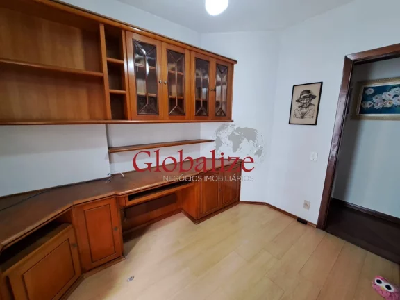 Imagem Apartamento à venda com 194m², 4 quartos, 2 suítes e churrasqueira por R$1.300.000,00 no Boqueirão em Santos