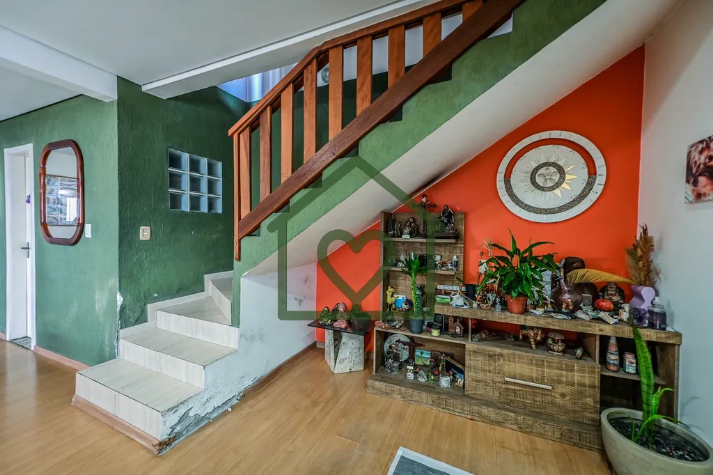 Imagem Sobrado com piscina, espaço gourmet completo e vista panorâmica ? oportunidade imperdível! 
 
Exc...