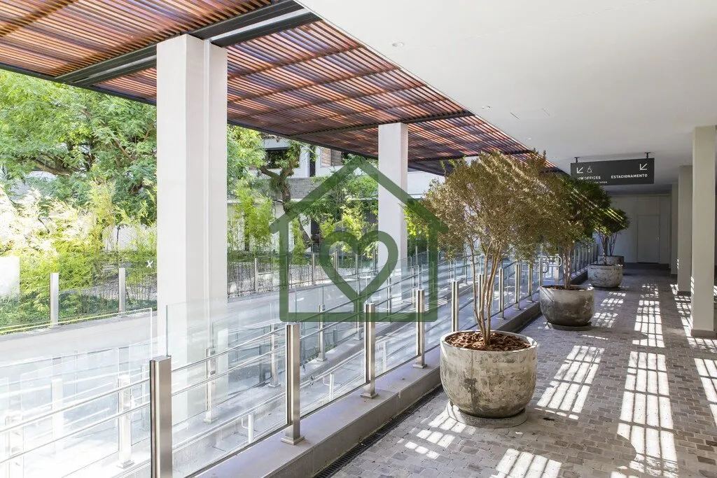 Imagem Não há privilégio maior do que tudo estar ao nosso alcance. Com torres residenciais, comerciais, ...