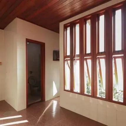 Imagem Casa à venda com 4 dormitorios no Bairro Nonoai - Porto Alegre