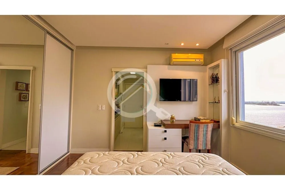 Imagem Bem-vindo ao sonho de morar no coração do Centro Histórico de Porto Alegre! Este apartamento comp...