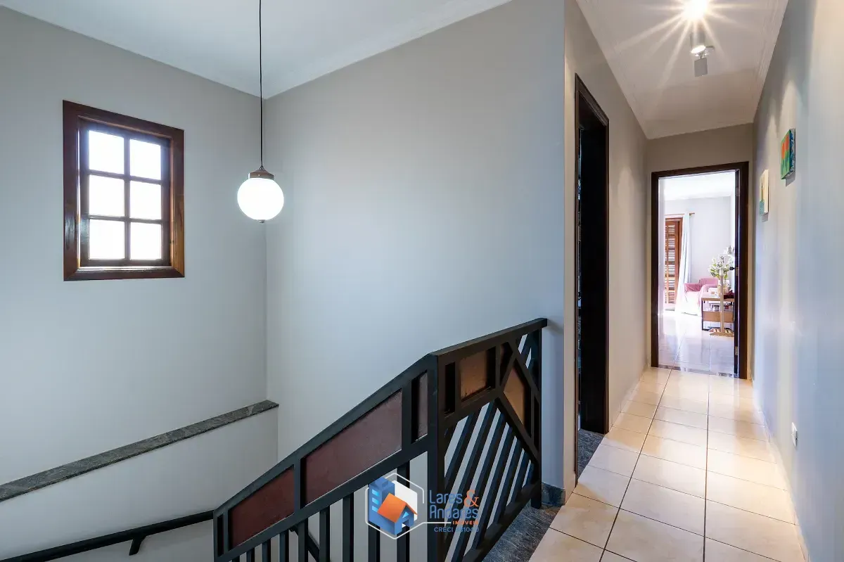 Imagem Casa para venda em Jardim Santa Cruz (Campo Grande) com 3 quartos, sendo 1 suíte, 128m²