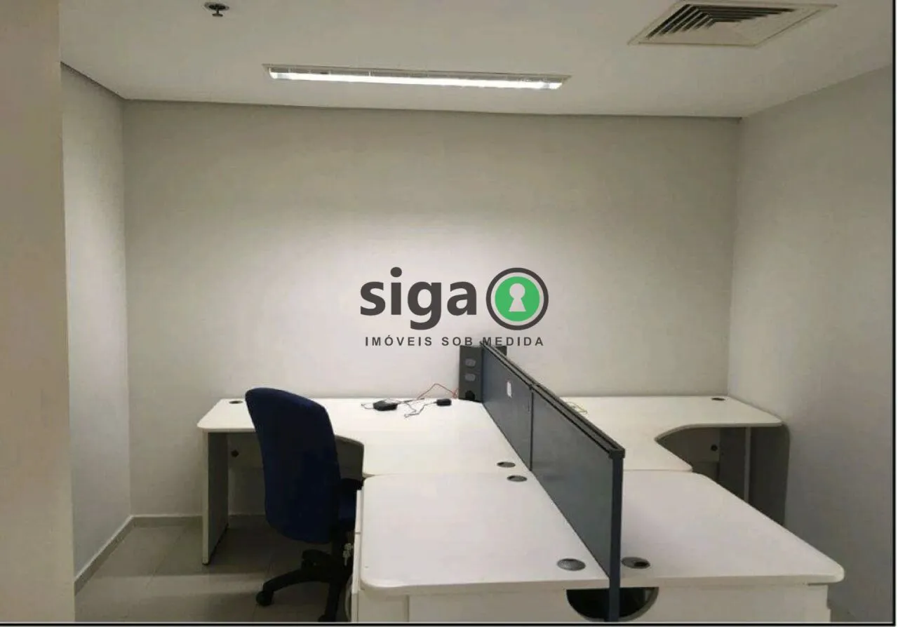 Imagem Conjunto Comercial em Moema à Venda Próximo ao Metrô com 2 Vagas e Renda Ativa